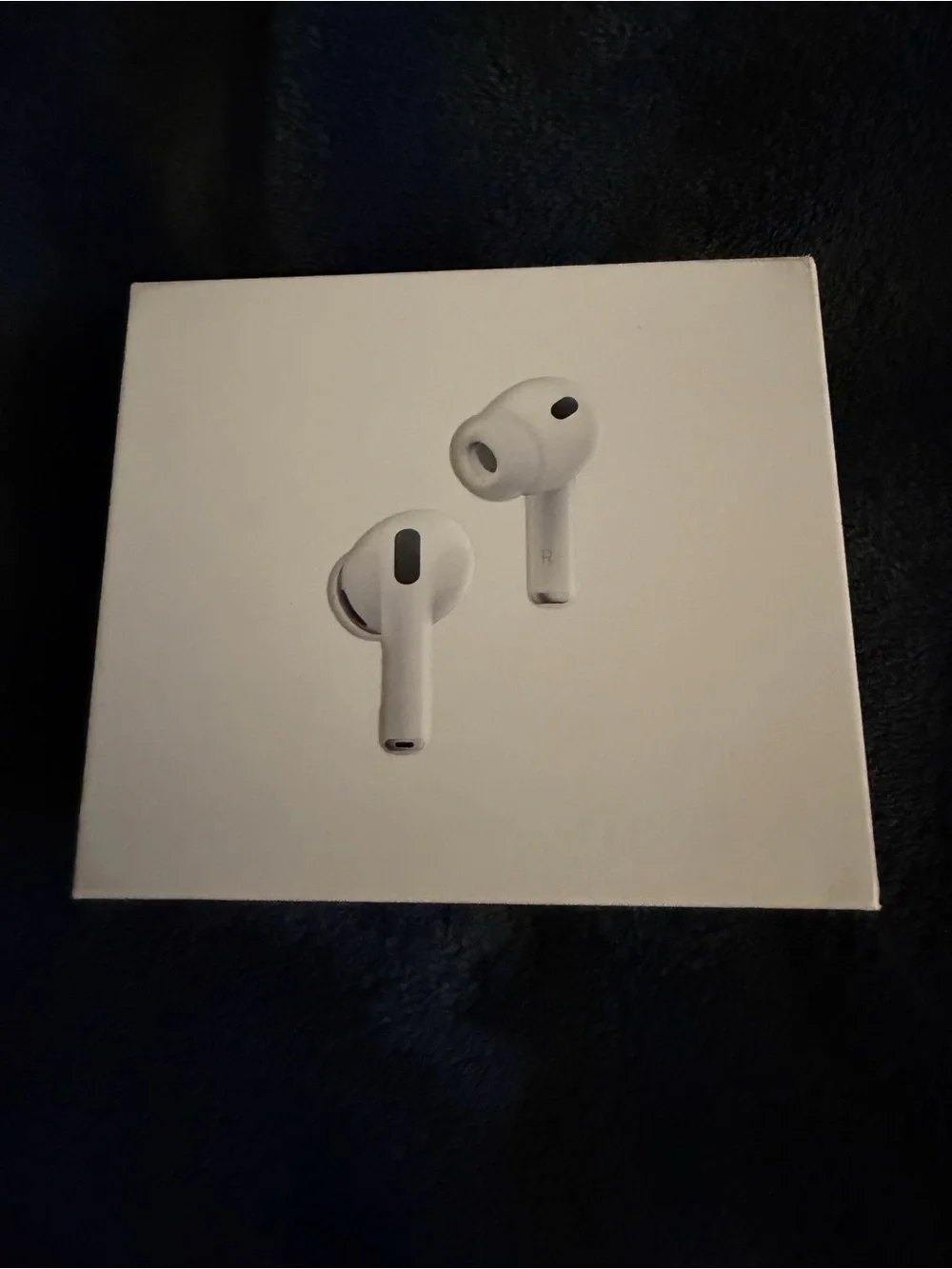Apple AirPods Pro (White) - True Wireless Earbuds with Silicone Tips
